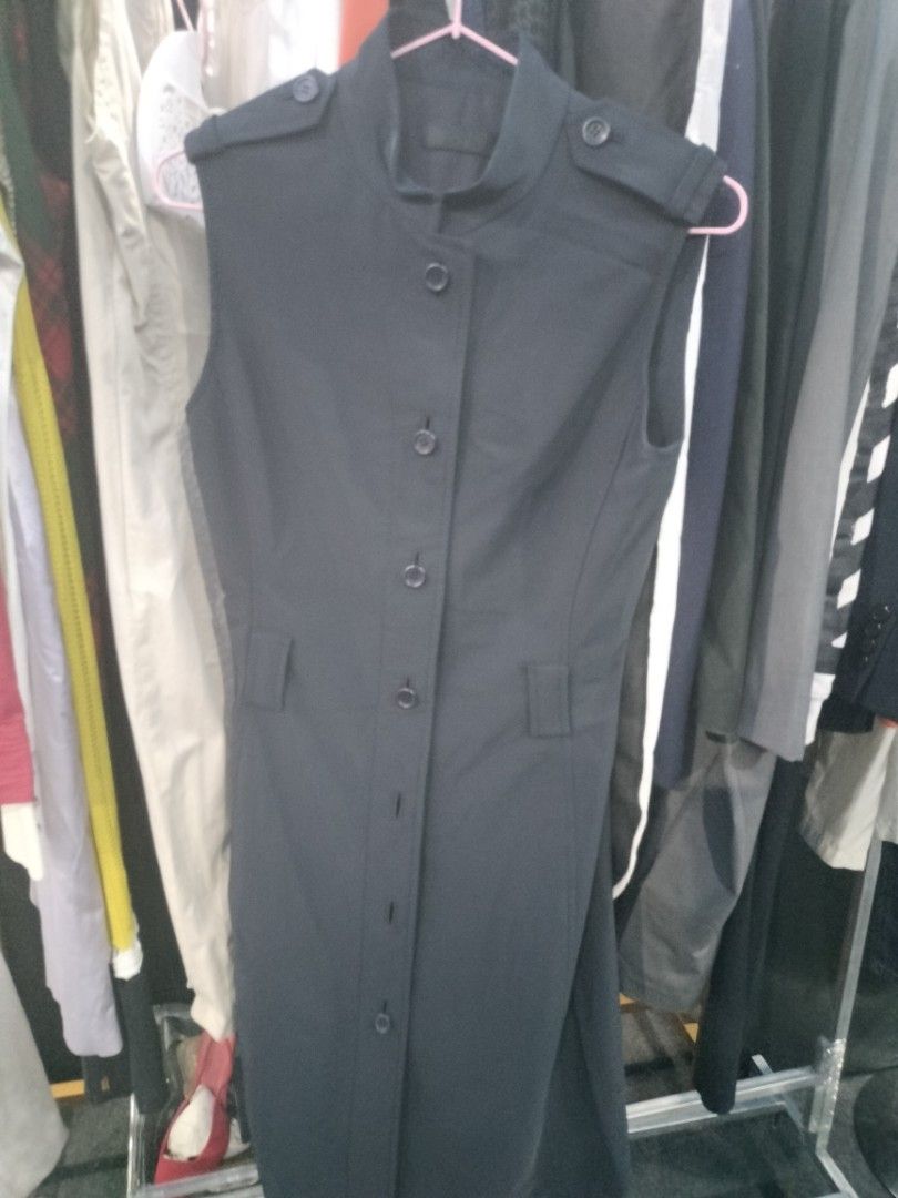 PRADA dress (Category: Dresses) located in Quezon City. Submitted by dex.colletions (Listing ID 1465523024, Image 2). Description: authentic preloved size - small to medium pm.