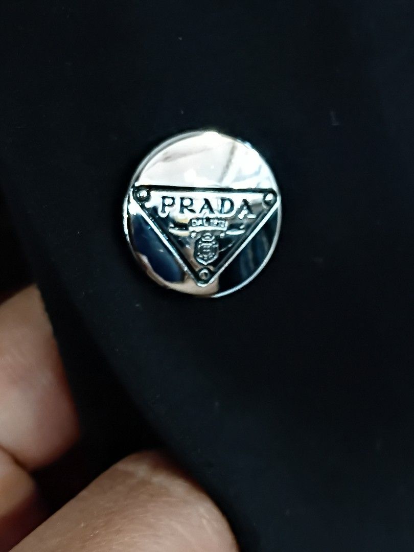 Prada Jogger LAST PRICE POSTED (Category: Other Bottoms) located in Subic. Submitted by AnythingBrandedby_May (Listing ID 1465475731, Image 3). Description: Prada 14X34.