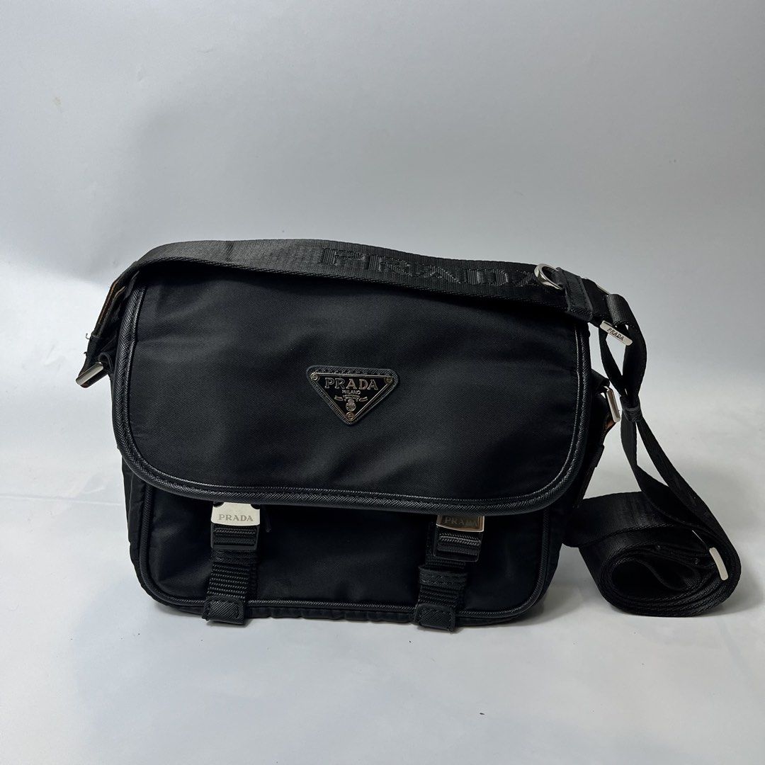 Prada Re-Nylon (Category: Luxury Bags & Wallets) located in Iloilo. Submitted by profitpicks (Listing ID 1465539439, Image 1). Description: .