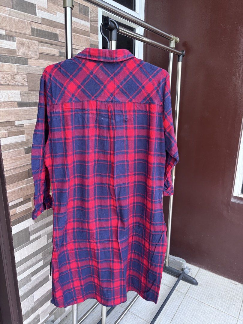Preloved Collared Checkered Dress/ Top/ Outer wear (Category: Dresses) located in Malolos. Submitted by cheerz21 (Listing ID 1465501166, Image 2). Description: Preloved Checkered dress/ top/ outer wear Color: Red/ Navy- 10/10 Excellent condition, no flaws/ issues With side pockets Size XL; 40” Bust, 36”length No return, no exchange. #dress #polodress #checkereddress #collareddress #outerwear #collaredtop #womensdress .
