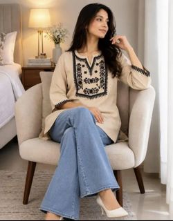 (Category: ) located in . Submitted by vibrantdecorclothing (Listing ID 1465548504, Image 1). Description: .