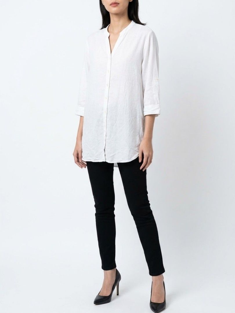 PREMIUM LINEN BASIC BLOUSE (Category: Shirts) located in Sepang. Submitted by twolips.wardrobe (Listing ID 1465500610, Image 2). Description: FREE POSTAGE SEMENANJUNG ✔️ SS POSTAGE + RM15 ❤️❤️❤️❤️❤️❤️❤️❤️ PLEASE BACA SEBELUM BELI: ❤️ ADA 7 OWNER BAJU DALAM NI. 2 admin ❤️ BAJU DARI PELBAGAI SOURCES (ada new item/ warehouse sale/ custom/preloved / yang tak berkenan beli kat seller lain pun akan diletgo semula di sini, etc) ❤️ TAK SESUAI UNTUK FUSSY