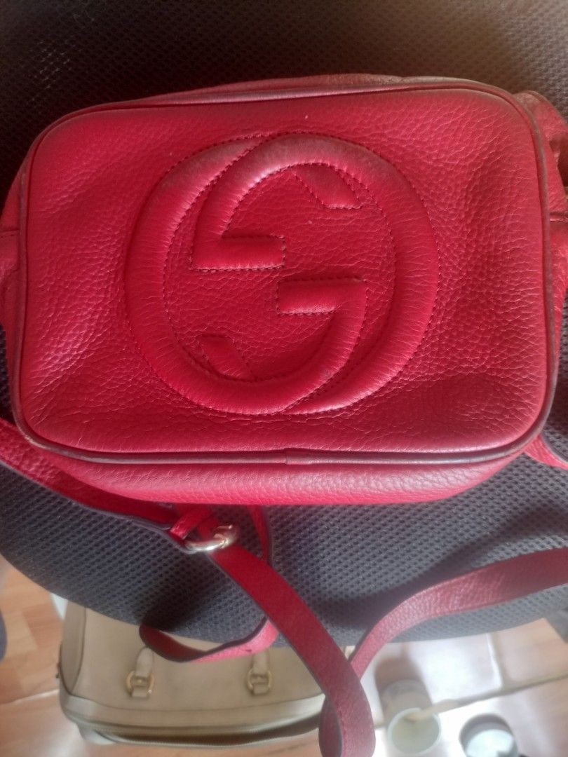 Project bag gucci camera with tassle (Category: Cross-body Bags) located in Cavite. Submitted by annasoriano1982 (Listing ID 1465385356, Image 1). Description: coded po ito kayo napo bahala mag restore my part sa corner labas pipping maliit need repaint sa marunong lang po freebie awaits.