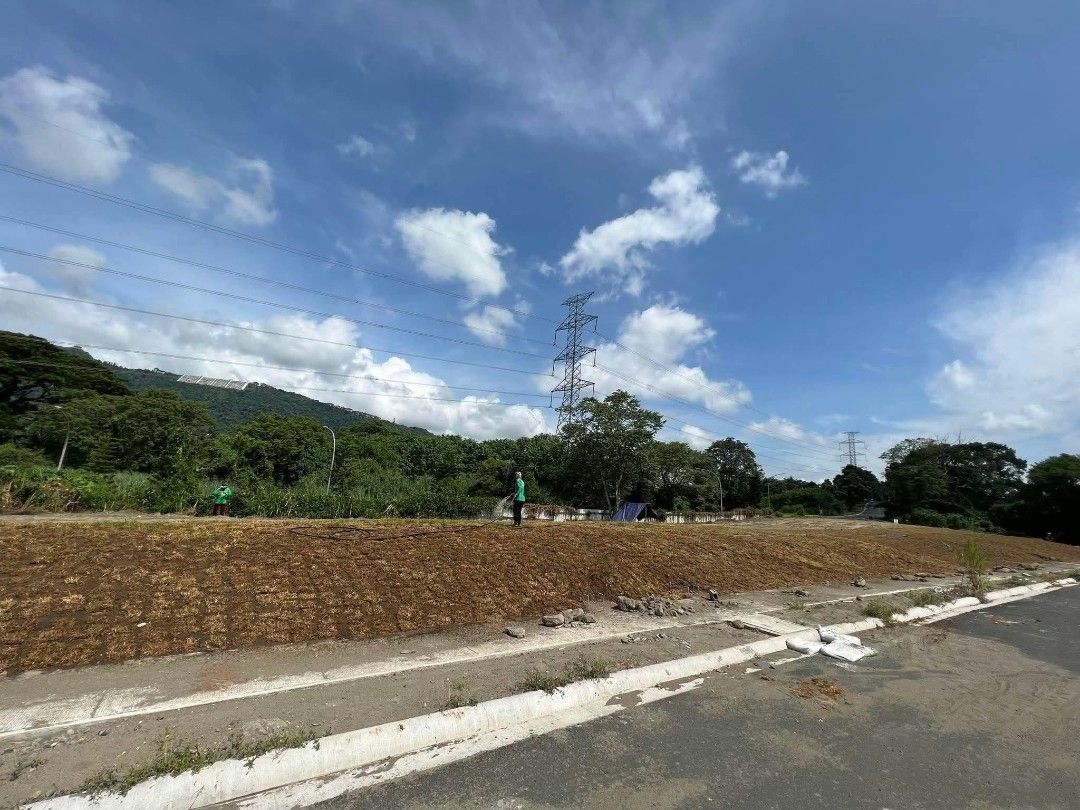 Provence Lot for Sale (Category: Announcements) located in Makati City. Submitted by xoxogen92 (Listing ID 1465447123, Image 2). Description: ‼️RUSH SALE‼️ 📍Tagaytay Highlands ▪️Provence 📌341 sqm ✅With Clubshare ✅Facing SE .