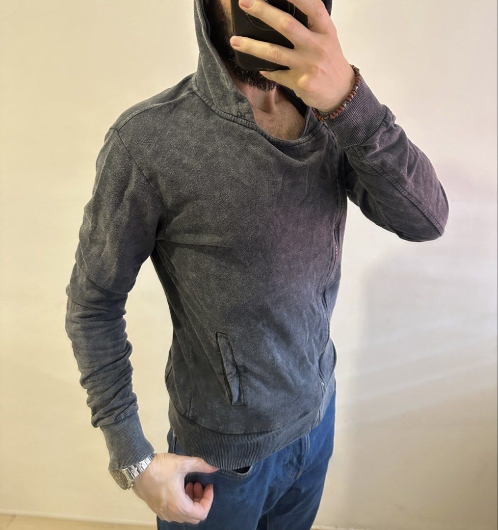 Pull&Bear Asymmetric Zip Hoodie Grey Size M (Category: Hoodies) located in Manila. Submitted by chris9837 (Listing ID 1465410134, Image 1). Description: - Brand: Pull&Bear - Size: EUR M - Color: Dark grey with a vintage washed finish - Design: Asymmetric diagonal front zipper with a fold-over collar - Features: Dual side pockets, ribbed cuffs and hem - Material: Soft and comfortable fabric.