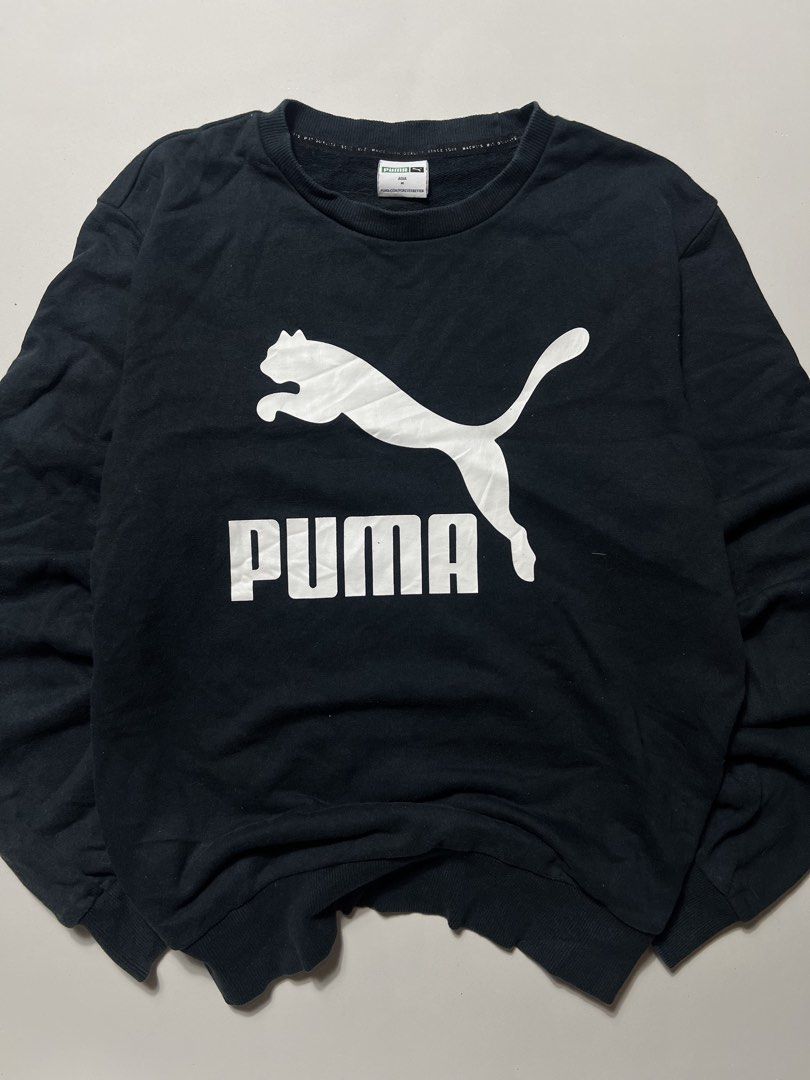 Puma big cat sweatshirt (Category: Hoodies) located in Manila. Submitted by tripnimichael (Listing ID 1465458377, Image 2). Description: Size- large Width- 21 Length- 25 Issue- none .