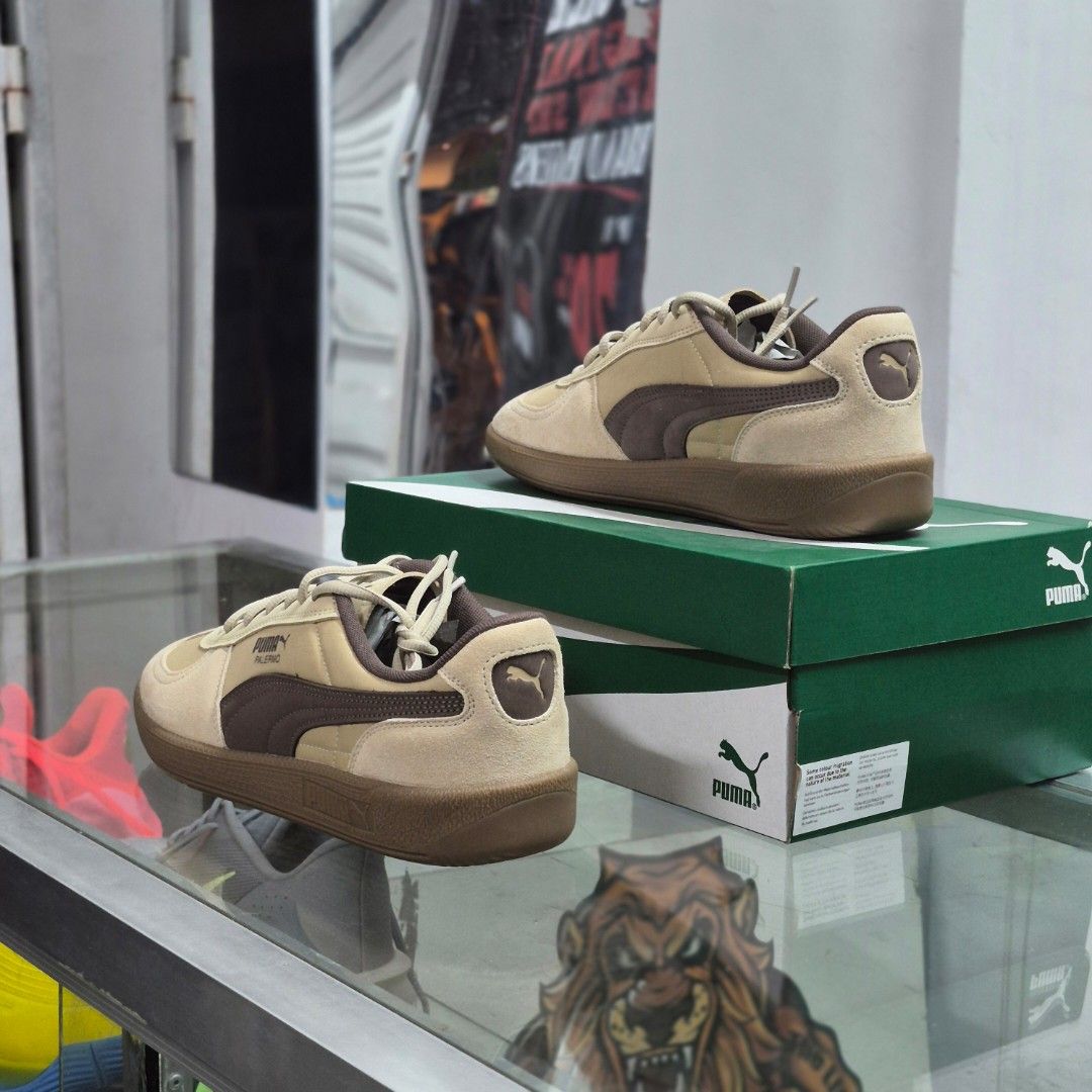 Puma Palermo Toasted Almond (Category: Casual Shoes) located in Makati City. Submitted by _mrsale (Listing ID 1465556716, Image 3). Description: Puma Palermo ₱3,390 pesos only (6,695 mall srp) Size Available: 5 mens 23 cm 6 womens 6.5 mens 24.5 cm 7.5 womens 7 mens 25 cm 8 womens 7.5 mens 25.5 cm 8.5 womens 9.5 mens 27.5 cm 10 mens 28 cm Original & Brand New Get yours now! 🙂 Message us 📩.