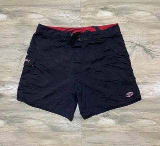 (Category: ) located in . Submitted by latumsthrift (Listing ID 1465404566, Image 1). Description: .
