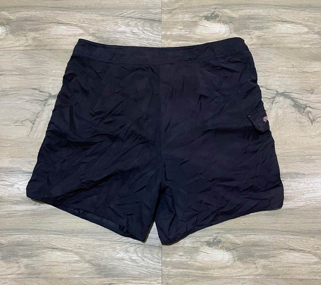 Quicksilver Men’s Boardshort (Category: Shorts) located in San Carlos City. Submitted by latumsthrift (Listing ID 1465404566, Image 2). Description: Quicksilver Men’s Boardshort Size 36 on tag Length 18 Leg Hole 14 Excellent Condition Dm📩.