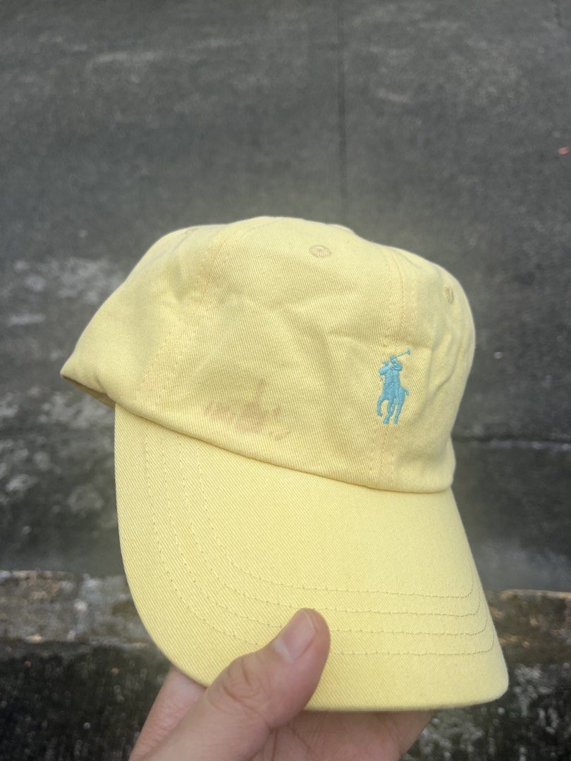 Ralph Lauren (Category: Caps & Hats) located in Manila. Submitted by mavixcollection (Listing ID 1465500354, Image 2). Description: AVAILABLE ❗️Brand New Item : RL POLO small pony WHITE SALE Price❗️ : ₱999 add 100 for shipping and handling via J&T Before : ₱2,500 ❌ Size: OSFA / Adjustable Bnew - never worn Swipe for more details➡️ Color may vary due to lighting 💡 NO COD ❎ Payment : Gotyme & Gcash 💳 No refunds, No return, No exchange ❎ Secured p