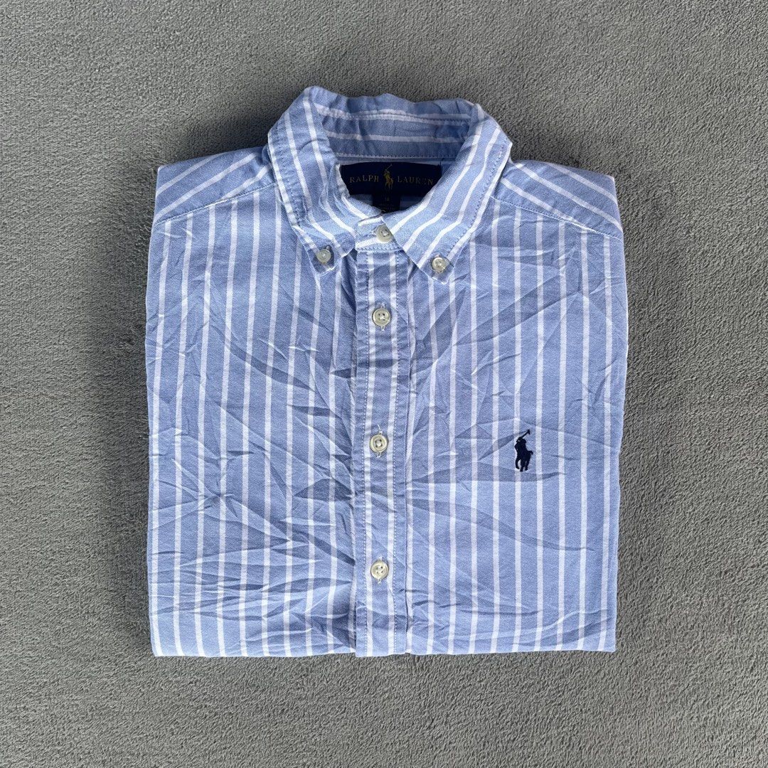 Ralph Lauren Blue Stripe (Category: Activewear) located in Cebu City. Submitted by itsssscrl (Listing ID 1465469325, Image 1). Description: Dm for more information •Condition: 9.5/10 •Color rate: 9.5/10 •Issue: NONE •Need to be washed Width 18 Sleeve 21.5 Length 24 📍Cebu city ₱899.