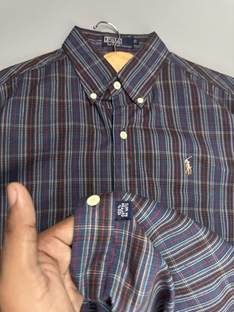 Ralph Lauren Button Down Polo Long Sleeve (Category: Activewear) located in Manila. Submitted by thriftavenueph (Listing ID 1465406246, Image 3). Description: Ralph Lauren Button Down Polo Long Sleeve Size: 24x29, XL Condition: excellent, no issue, 10/10 color Price: 1,300.