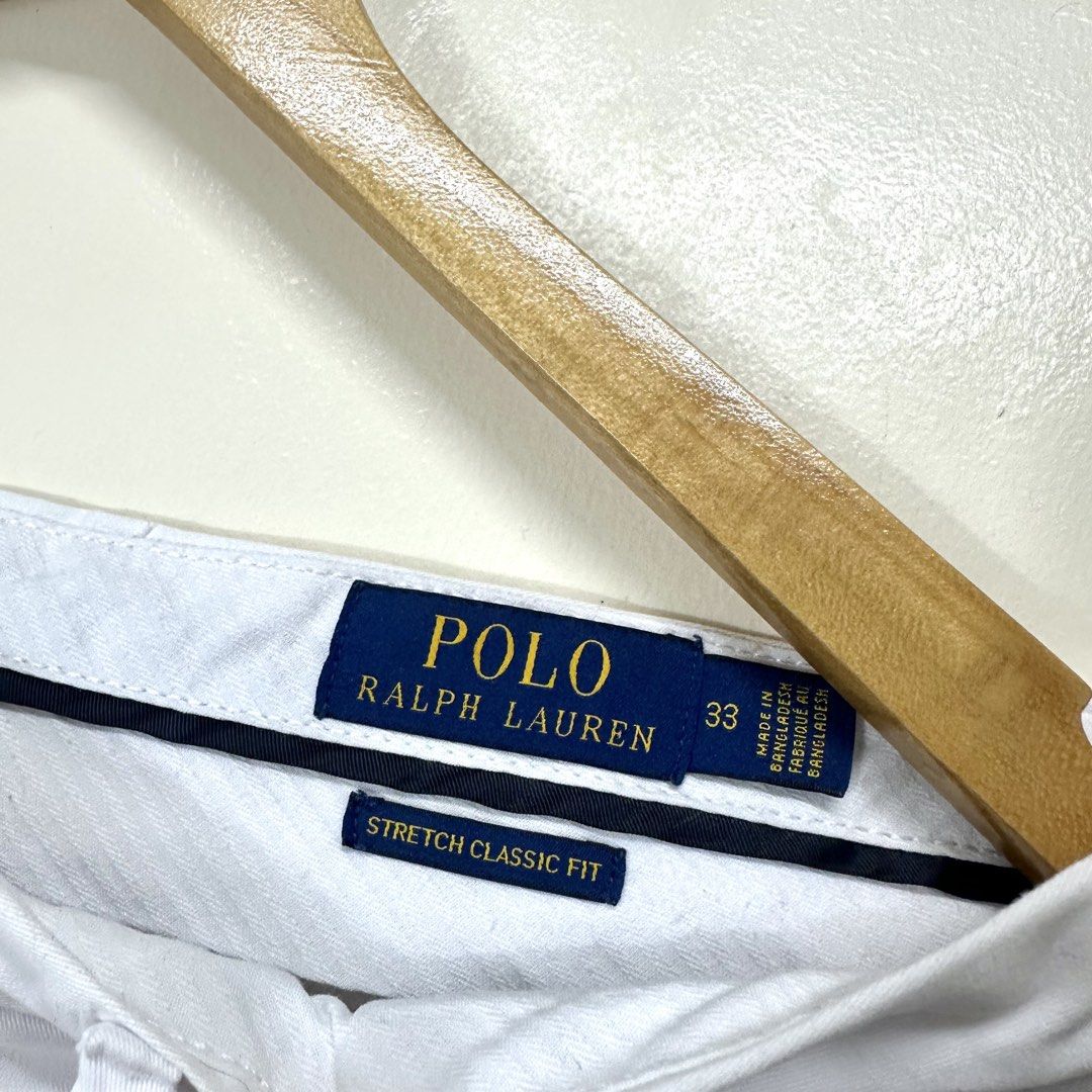 Ralph Lauren Classic Chino shorts (Category: Shorts) located in Manila. Submitted by dane.closet (Listing ID 1465476738, Image 3). Description: Ralph Lauren Classic Chino shorts Size: 33 on tag Dimension: 17.5 width, 20 length Like new condition No flaws at all Authentic/Original Price: 2800 negotiable ✔️COD via Lalamove ✔️Door to door delivery via J&T express ✔️Open for meetups around Makati Area Dm me 💯.