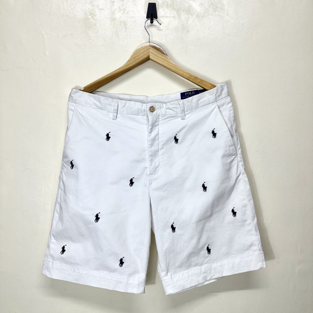Ralph Lauren Classic Chino shorts (Category: Shorts) located in Manila. Submitted by dane.closet (Listing ID 1465476738, Image 1). Description: Ralph Lauren Classic Chino shorts Size: 33 on tag Dimension: 17.5 width, 20 length Like new condition No flaws at all Authentic/Original Price: 2800 negotiable ✔️COD via Lalamove ✔️Door to door delivery via J&T express ✔️Open for meetups around Makati Area Dm me 💯.