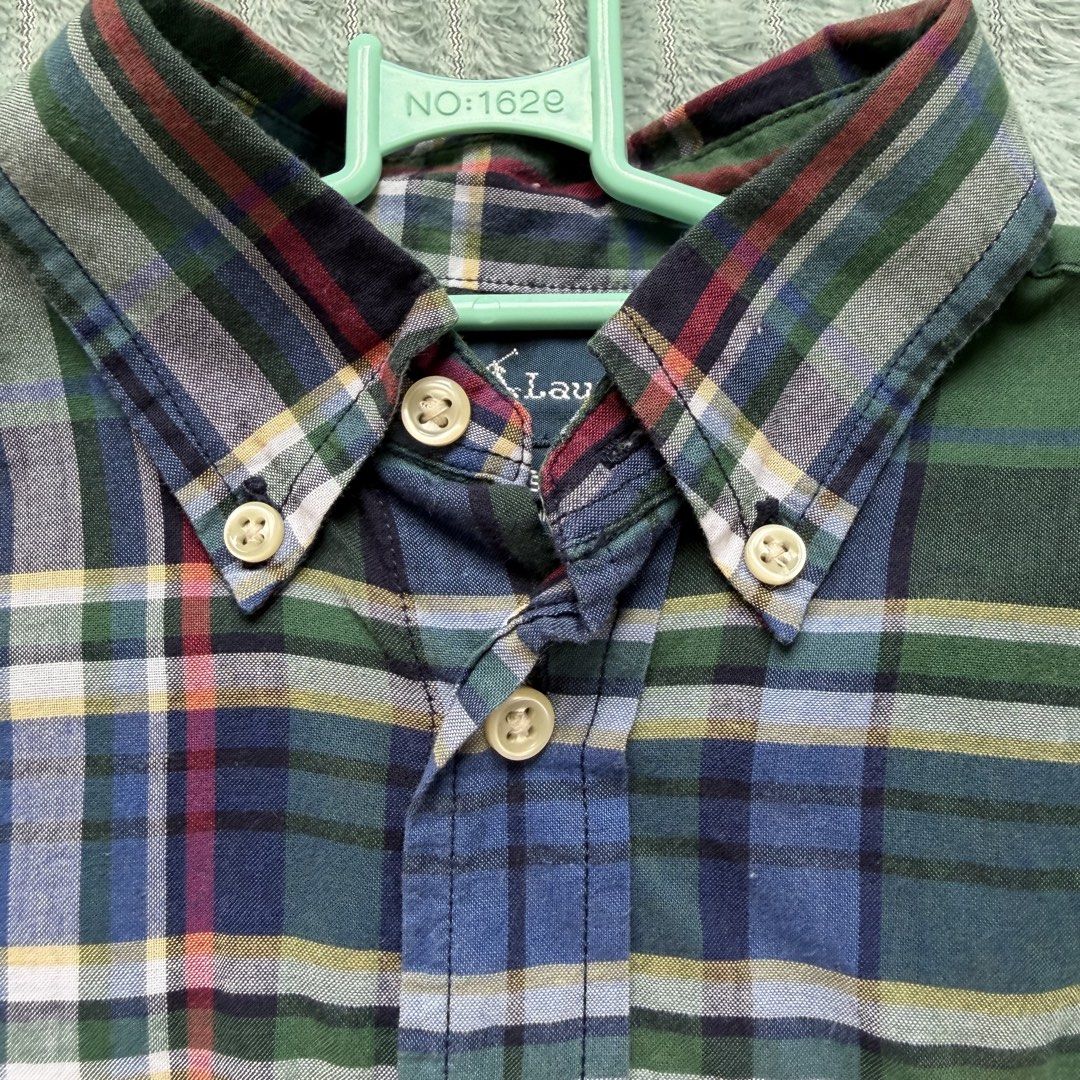 Ralph Lauren Plaid Short Sleeve Button-Down Shirt (Category: Babies & Kids Fashion) located in Lipa City. Submitted by bituinpreloved (Listing ID 1465420539, Image 3). Description: - Brand: Ralph Lauren - Size: 5Y - Color/Pattern: Green and blue plaid - Material: 100% breathable cotton - Perfect Christmas Outfit - Can pass as Like New.
