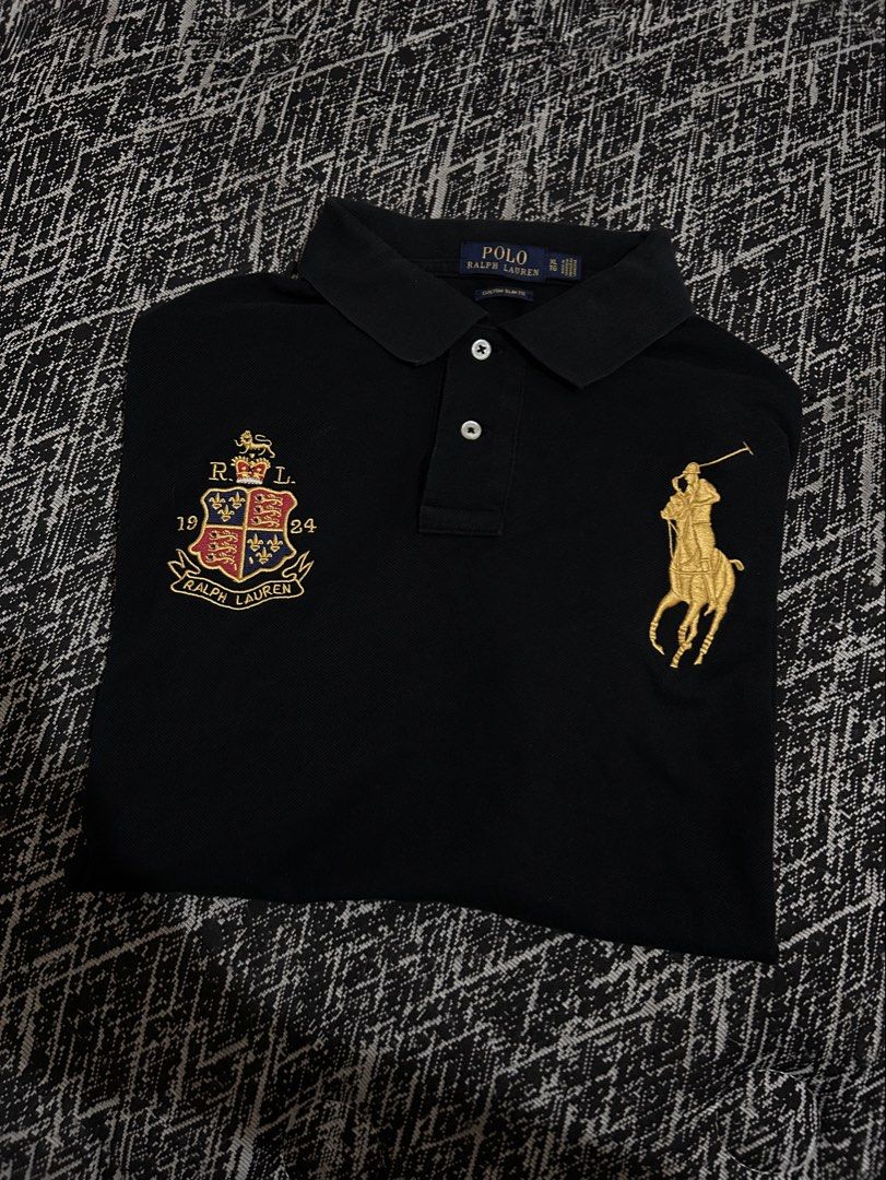 RALPH LAUREN POLO SHIRT (Category: Formal Shirts) located in Caloocan City. Submitted by johnelmohi65658 (Listing ID 1465302302, Image 1). Description: .