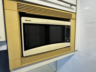 （分類：）位於 。 由 y_carr 提交（商品編號 1465472437，圖片 1）。簡介： 。