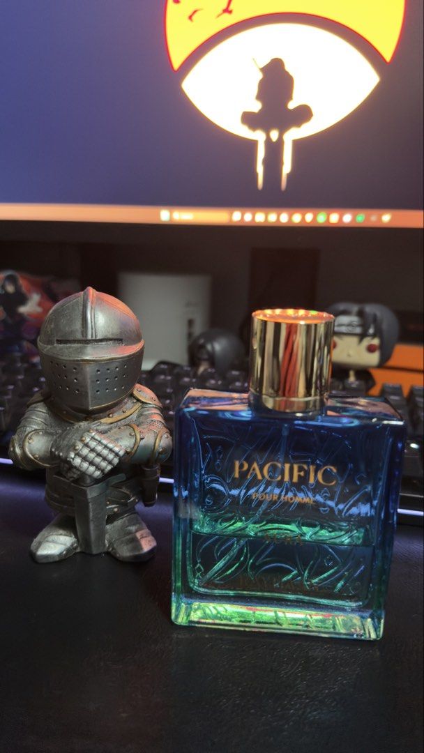 Rayhaan Pacific Aura (Category: Fragrance & Deodorants) located in Navotas City. Submitted by papi404 (Listing ID 1465392086, Image 1). Description: With box 40/100ml.