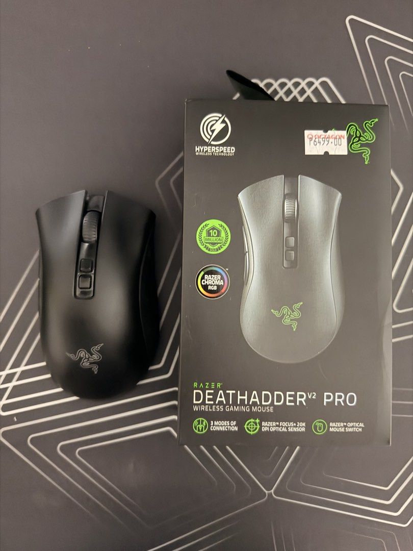 Razer DeathAdder V2 Pro Wireless Gaming Mouse (Category: Mouse & Mousepads) located in Cainta. Submitted by kenarceno (Listing ID 1465448715, Image 1). Description: RAZER DEATHADDER V2 PRO • No warranty •Suggest to change mouse grip tape 🎁 FREE 3D Razer DeathAdder V2 Pro Holder 📍 Pick-up only: Cainta / Uptown Mall ⚡ First come, first served! 📌 RFS: Quitting Razer.