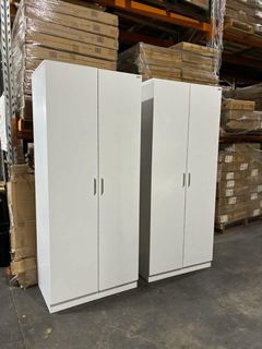 (Category: ) located in . Submitted by priceworthfurniture (Listing ID 1465408269, Image 1). Description: .