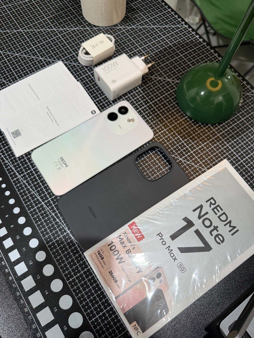 Redmi Note 17 Pro Max (Category: Xiaomi) located in San Juan City. Submitted by leav.sells (Listing ID 1465481500, Image 2). Description: FOR SALE | Redmi Note 17 Pro Max BASA MUNA BAGO TANONG. Color: Cloud Blush 16GB RAM + 256GB ROM Good as new! Opened in September solely for an unboxing video. Only 1 battery cycle count and never used after filming. * Cloud Blush color * 16GB RAM + 256GB ROM * Complete with original box * Original charger (neve