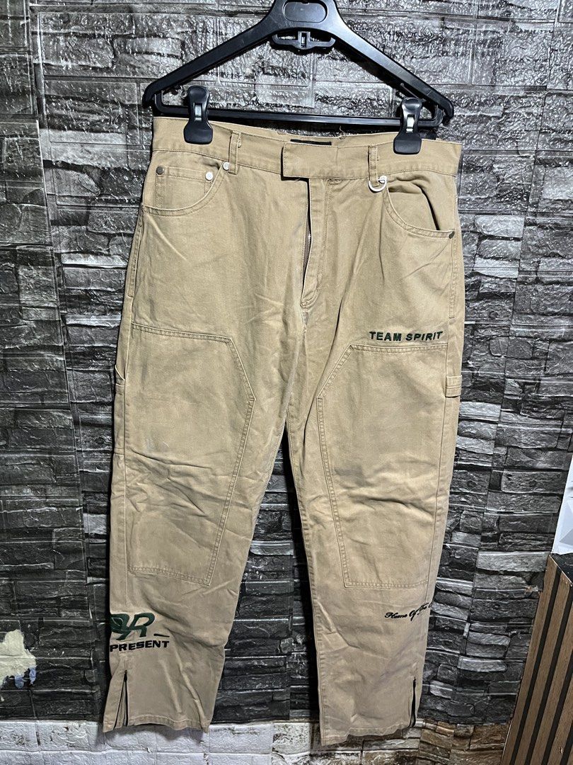 Represent Double Knee Pants (Category: Chinos) located in Manila. Submitted by flex_curation (Listing ID 1465523201, Image 1). Description: 32W 39L IN VERY GOOD CONDITION AND IN PRESENTABLE CONDITION MINIMAL PAINT STAIN SEE LAST PIC BACOOR CAVITE LOC.