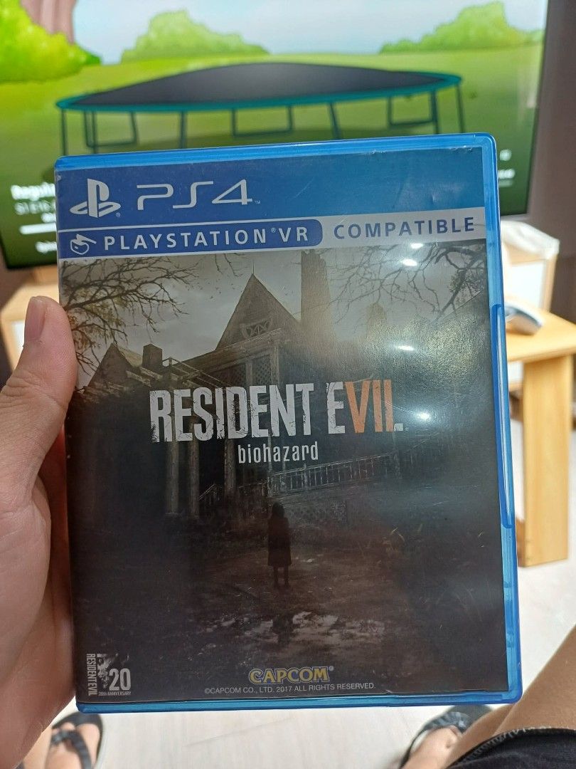 Resident Evil 7 Biohazard PS4 Alan Wake Ps4 (Category: PlayStation) located in Baguio. Submitted by brianeandan (Listing ID 1465450092, Image 1). Description: NEGOTIABLE RFS done playing -Resident Evil Biohazard 500 -Alan wake 900 MOP 1. Meet up Baguio Area(or I can deliver for free) 2.Can do LBC as long as payment first, and shipping is covered by buyer, yes we can video chat while Shipping for security.