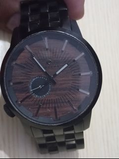 (Category: ) located in . Submitted by quick_deals_great_finds2 (Listing ID 1465498396, Image 1). Description: .