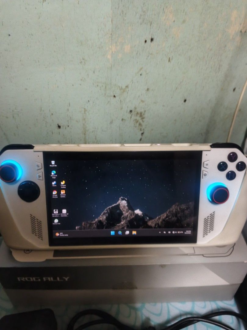 Rog Ally z1 Extreme (Category: Other Gadgets) located in Manila. Submitted by romeodelta85657 (Listing ID 1465506969, Image 3). Description: For sale Rog Ally z1 extreme, All stock, Memory slot not working, known issue siya ng mga rog ally, Mejo mababa battery health please see pics. Wala nang time magpalit. Yan lang ang issue Inclusion Skull and Co Pouch USB 3.0 Hub Box Original charger Case thumb Grip 2 pairs Tempered Glass Already installed Wi