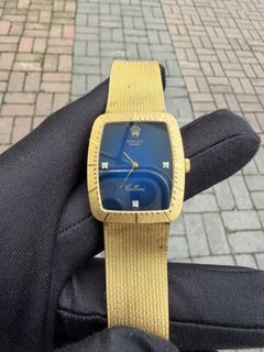 (Category: ) located in . Submitted by ninety_one_timepiece (Listing ID 1465393736, Image 1). Description: .