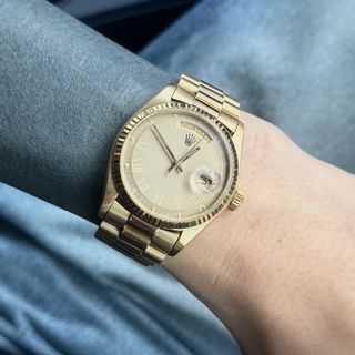 (Category: ) located in . Submitted by llty333 (Listing ID 1465417856, Image 1). Description: .