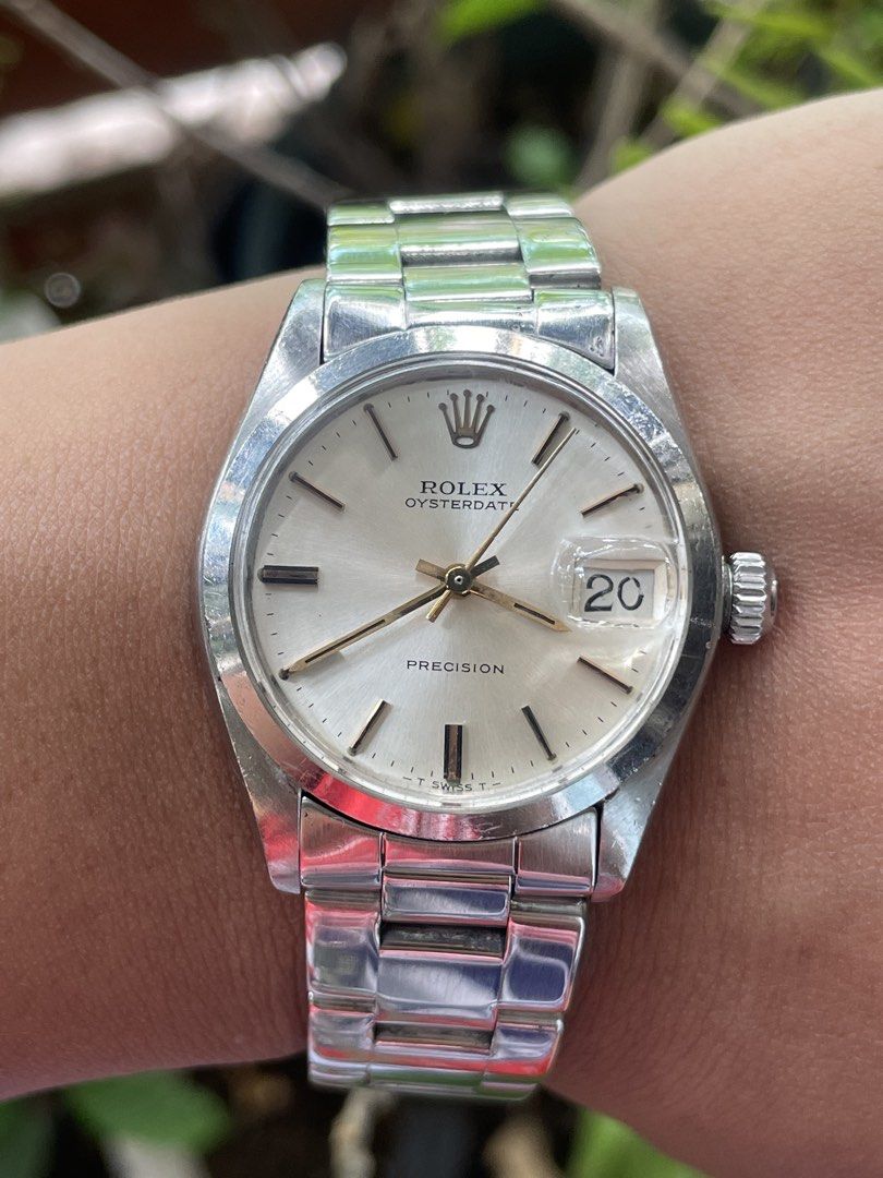 Rolex Oysterdate Precision (Category: Luxury Watches) located in Taguig. Submitted by j_watches007 (Listing ID 1465384966, Image 1). Description: Secondhand Used Watch Vintage Rolex Oysterdate Precision Swiss Made 1225 6466 Silver dial with classic baton markers and gold-tone hands Acrylic crystal featuring the iconic date magnifier at 3 o'clock Reliable manual wind movement, keeps time well 32mm Stainless steel oyster bracelet with folding clasp