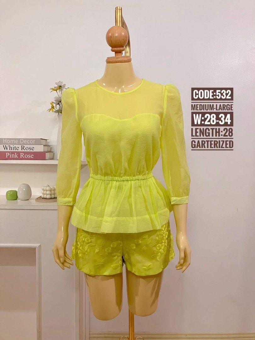 Rompers & Jumpsuit (Category: Jumpsuits) located in Manila. Submitted by at_realty (Listing ID 1465425852, Image 1). Description: Freesize.