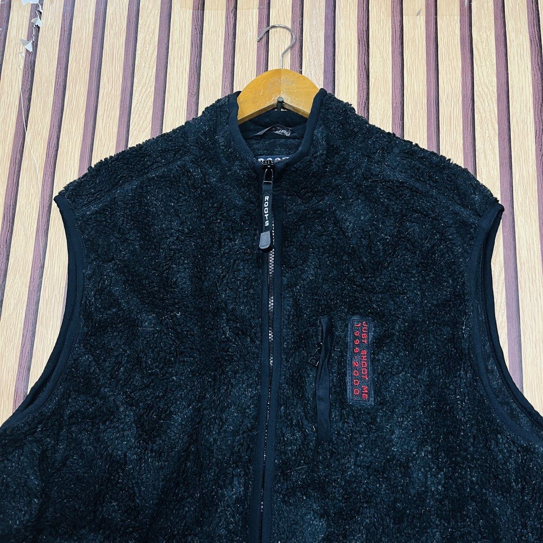 ROOTS ATHLETICS GORPCORE HIKER SHAGGY FLEECE STREETWEAR FULL ZIP SLEEVELESS VEST BLACK LARGE 26x26 (Category: Coats, Jackets and Outerwear) located in Dasmarinas. Submitted by yg_supplies (Listing ID 1465445798, Image 3). Description: PLEASE READ FAQ’s > Yes, available! > Last price posted. TAKE IT OR LEAVE IT! > Dasmariñas Cavite > ADDITIONAL PHOTOS are NOT AVAILABLE as we seal the items after taking pictures. > GCASH payment > JNT shipping / LA