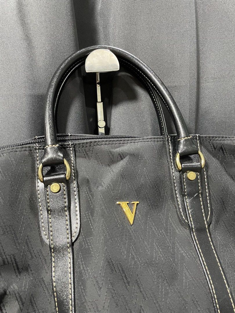 Rudolph Valentino Boston Bag (Category: Luxury Bags & Wallets) located in Davao. Submitted by lwky_thrift (Listing ID 1465555254, Image 3). Description: Rudolph Valentino Boston Bag Authentic Excellent Condition Complete With Strap Ready To Use .