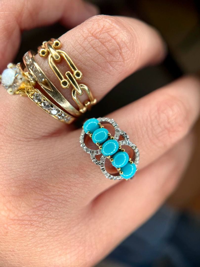 S7.5 Natural Turquoise & Diamond Ring (Category: Rings) located in Baguio. Submitted by asna_taku (Listing ID 1465478277, Image 1). Description: Natural Turquoise & Diamond Ring 💎💙 Natural Turquoise with Natural Diamonds in S925 Silver Setting ✨ AGA Jewelry Identification Certificate 💎 Natural turquoise — 0.87 cts 💎 Natural diamonds — approximately 0.14 ct total 💍 Bnew S925 silver, partially yellow-gold plated 🔹 Oval/cabochon turquoise ston