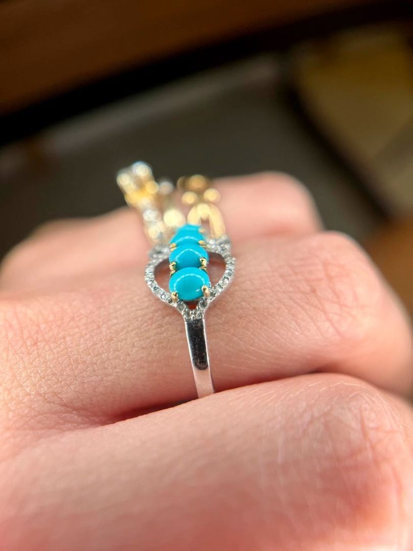 S7.5 Natural Turquoise & Diamond Ring (Category: Rings) located in Baguio. Submitted by asna_taku (Listing ID 1465478277, Image 3). Description: Natural Turquoise & Diamond Ring 💎💙 Natural Turquoise with Natural Diamonds in S925 Silver Setting ✨ AGA Jewelry Identification Certificate 💎 Natural turquoise — 0.87 cts 💎 Natural diamonds — approximately 0.14 ct total 💍 Bnew S925 silver, partially yellow-gold plated 🔹 Oval/cabochon turquoise ston