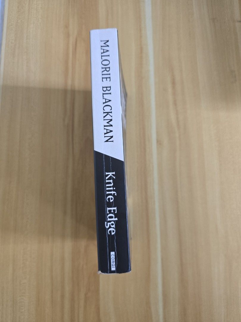 Knife Edge by Malorie Blackman (Category: Storybooks) located in Trece Martires City. Submitted by closette.ph (Listing ID 1465402672, Image 3). Description: 💌 click photos to view full item 🌷Genre : Young Adult - rfs : apartment cleanout 🌸 - Paperback Edition, authentic copy - personal preloved books - has signs of usage - colors may vary due to lighting.