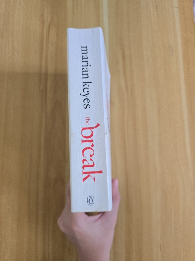 The Break by Marian Keyes (Category: Storybooks) located in Trece Martires City. Submitted by closette.ph (Listing ID 1465412770, Image 3). Description: 💌 click photos to view full item 🌷Genre : Romance - rfs : apartment cleanout 🌸 - Paperback Edition, authentic copy - personal preloved books - has signs of usage - colors may vary due to lighting.