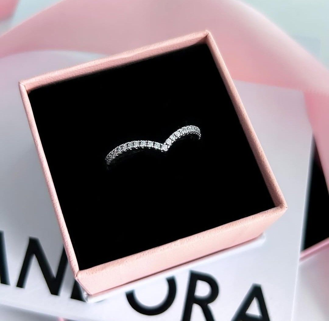 SALE❗Pandora Sparkling Wishbone Ring (Category: Rings) located in Manila. Submitted by badaloves_u (Listing ID 1465487505, Image 1). Description: - 💯 Authentic Pandora with Authenticity ALE marks - FREE Box and Paper bag 🛍️ - ✨ FREE Cleaning to any Pandora Store 🛵 LALAMOVE courier for same day delivery 🚚 J&T provincial courier.