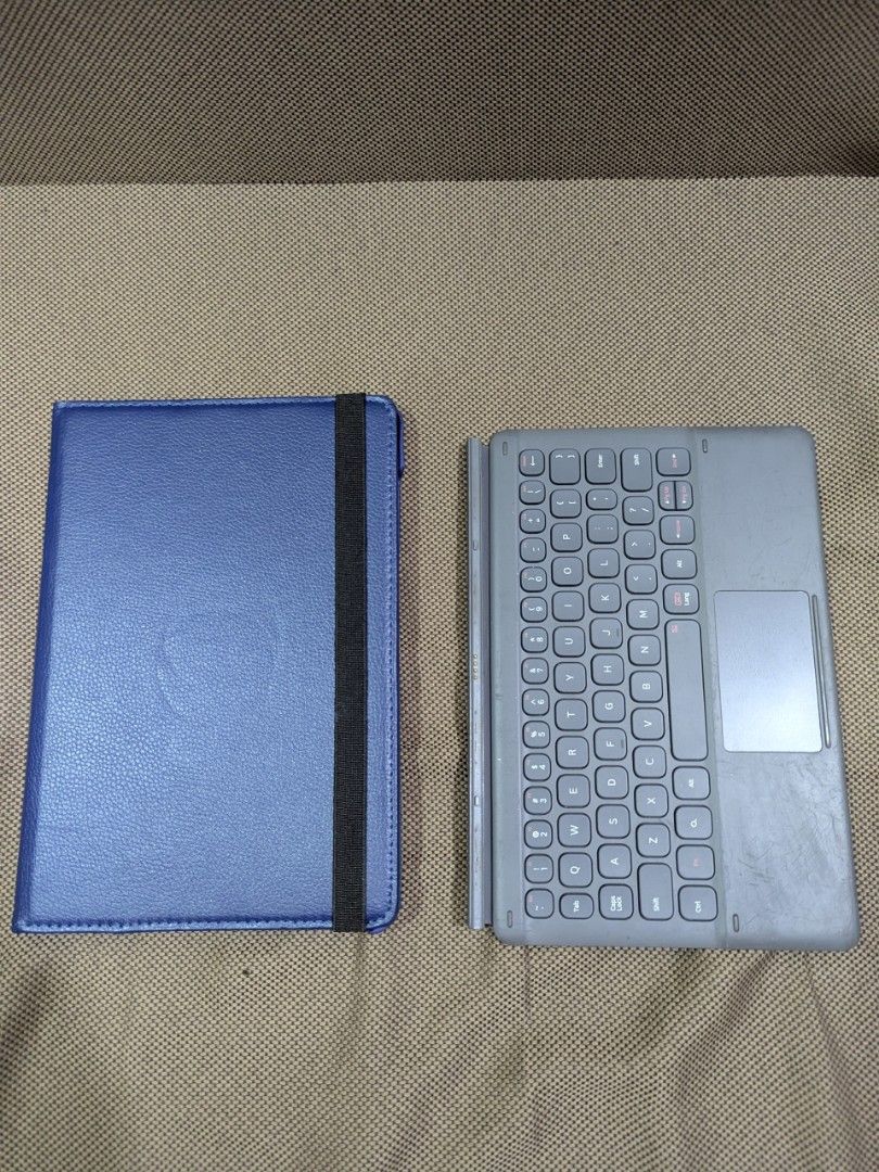 Samsung Galaxy Tab S6 (Category: Android) located in Antipolo. Submitted by greyhoundt (Listing ID 1465491332, Image 3). Description: Samsung Galaxy Tab S6 128 GB storage with pen with brand new case with defective keyboard.