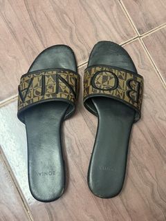(Category: ) located in . Submitted by nyshahashim (Listing ID 1465411015, Image 1). Description: .