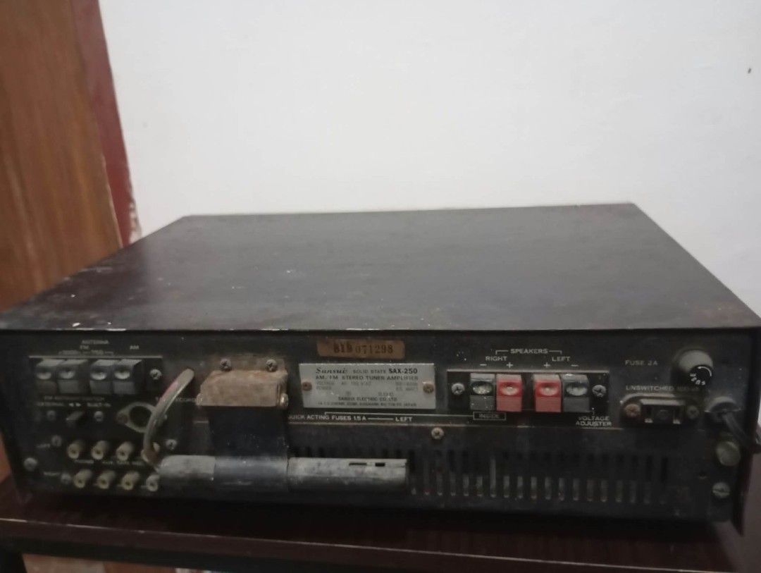 Sansui sax 250 (Category: Soundbars, Speakers & Amplifiers) located in Las Pinas. Submitted by the_recycle_shop (Listing ID 1465479966, Image 2). Description: Vintage working condition Item from Japan 100v.