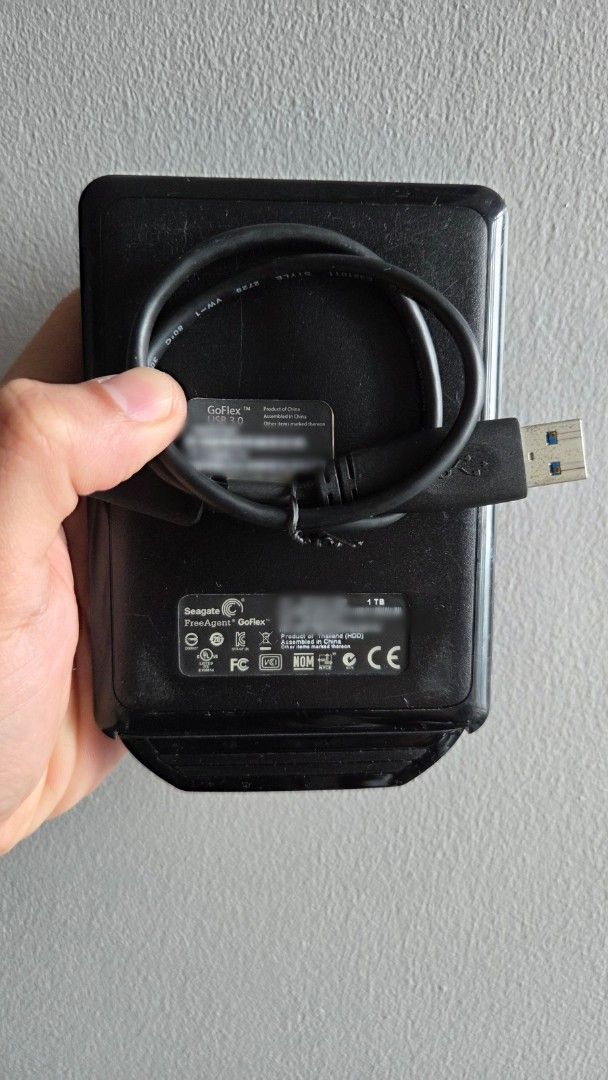 Seagate external 1TB (Category: Hard Disks & Thumbdrives) located in Quezon City. Submitted by donbarero (Listing ID 1465413405, Image 2). Description: Seagate FreeAgent 1TB USB GoFlex 3.0 No issue.