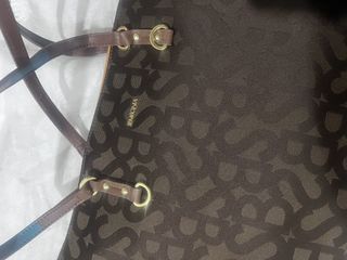 (Category: ) located in . Submitted by nedymenjual92 (Listing ID 1465574703, Image 1). Description: .