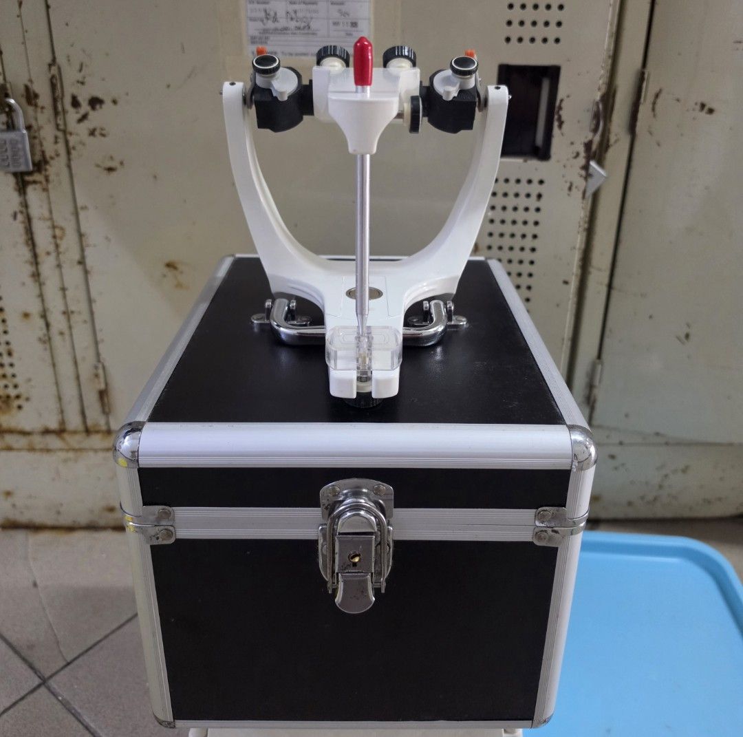 Semi Adjustable Articulator (Category: Medical Supplies & Tools) located in Paranaque City. Submitted by kimgyucart (Listing ID 1465484511, Image 1). Description: Semi adjustable articulator - BEST brand - used only 3 times - what you see is what you get - complete parts (with face bow) - P8,000 nego - can ship asap (from mendiola, manila) rfs: won't be using it anymore.