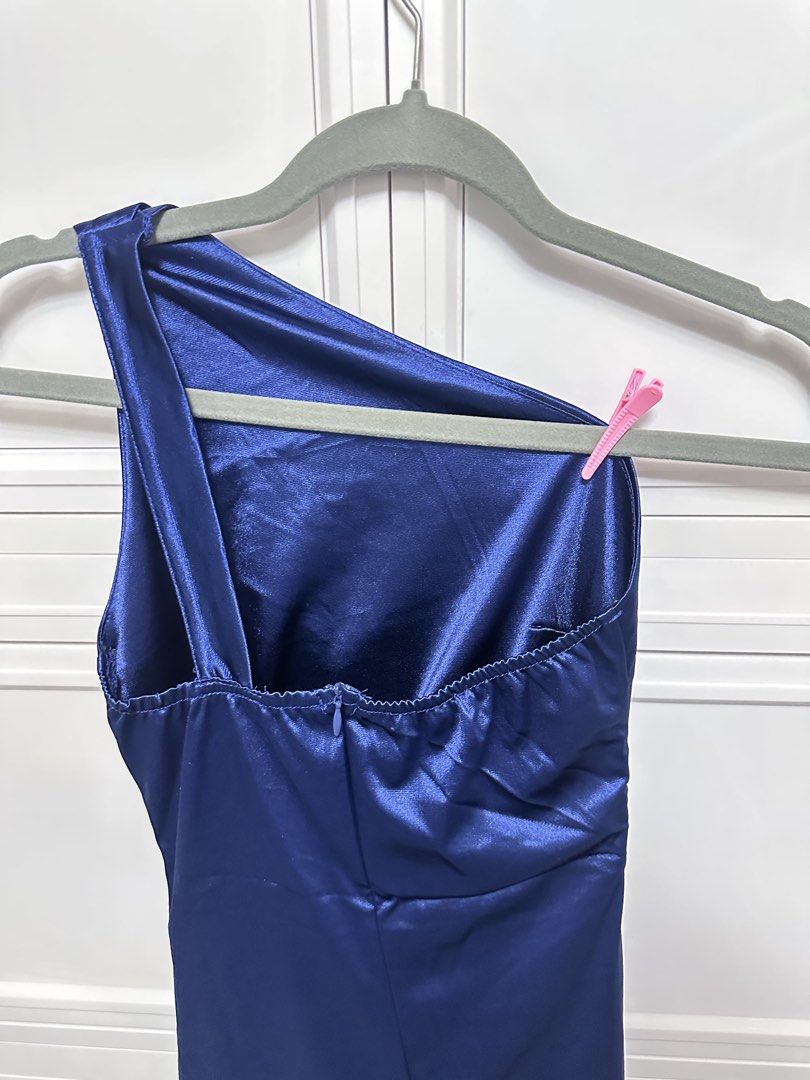 SHEIN elegant dress (Category: Dresses) located in Quezon City. Submitted by jeydeegmr (Listing ID 1465434577, Image 3). Description: Once used only. Can pass as brand new. Super ganda nito. Can fit xs-small.