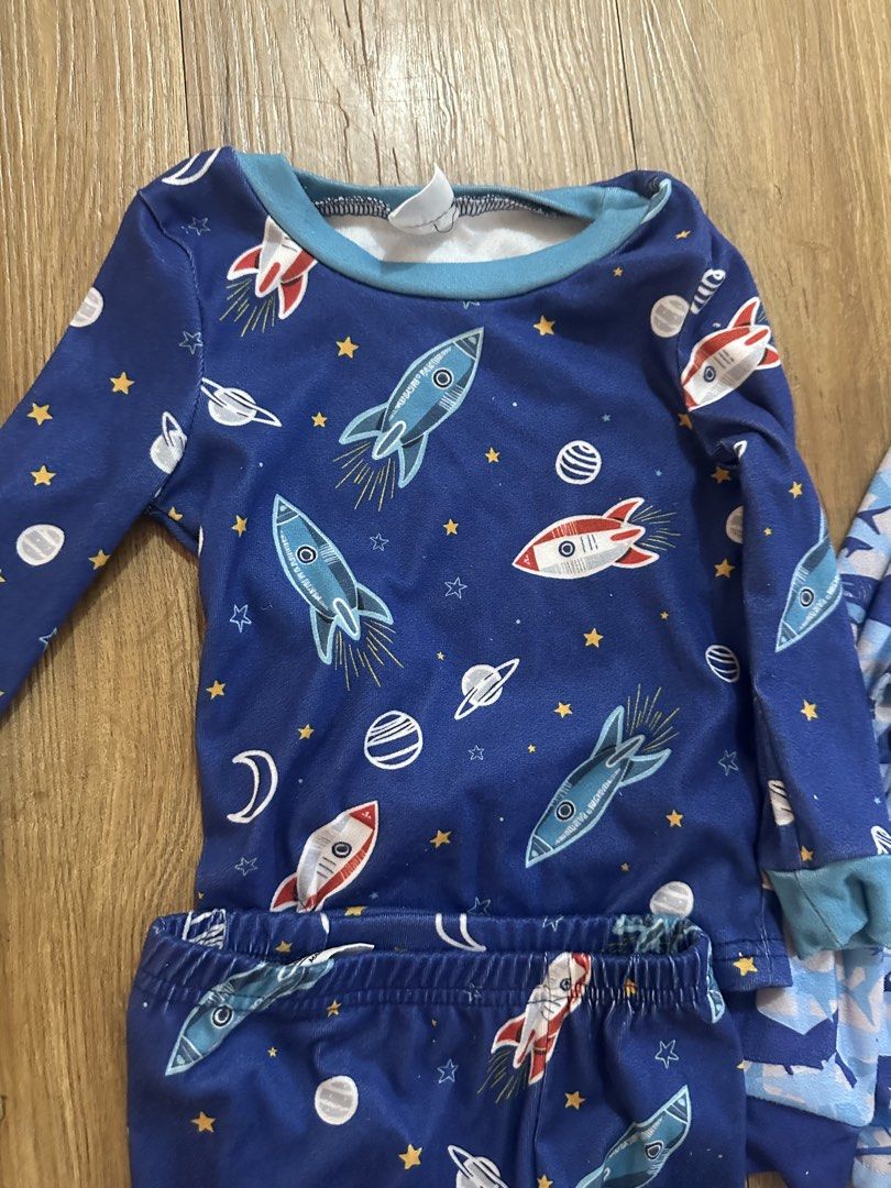 SHEIN PAJAMA SET BUNDLE (Category: Babies & Kids Fashion) located in Las Pinas. Submitted by petiteclothes_2000 (Listing ID 1465439297, Image 2). Description: - size 2T, ideal for 1-2yrs old - Lot of 3 matching toddler boys pajama sets - Size: 2T (Brand new with tags attached) - Designs: Dark blue rocket, light blue shark camo, and light blue dinosaur prints - Material: Super soft fabric with comfortable elastic waistbands - Ideal for everyday sl