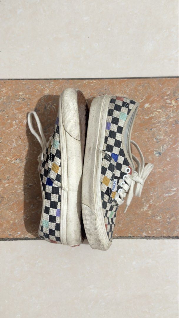 Shoes (Category: Casual Shoes) located in Caloocan City. Submitted by fitlabcollective (Listing ID 1465442908, Image 3). Description: North caloocan loc Decluttering Dm for more details.