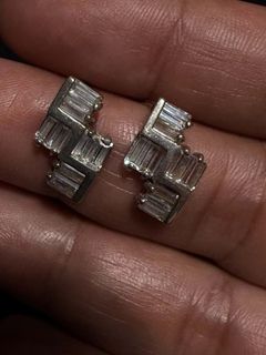 (Category: ) located in . Submitted by thrifty.picked (Listing ID 1465526293, Image 1). Description: .